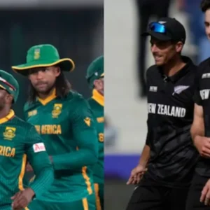 South Africa in green on the left, New Zealand in black on the right.